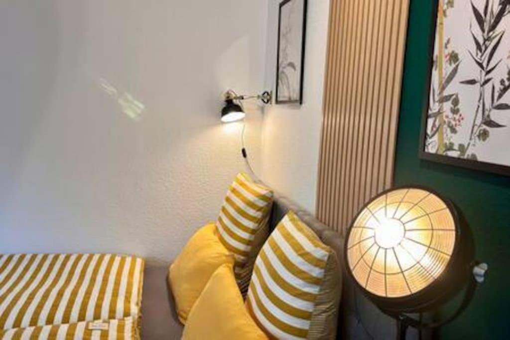 דירות אסן Modern & Stilvoll Mit Kino - Wii מראה חיצוני תמונה